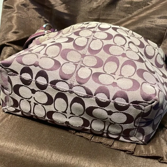 Coach pinlope signature C Patton leather Purse - Picture 4 of 4